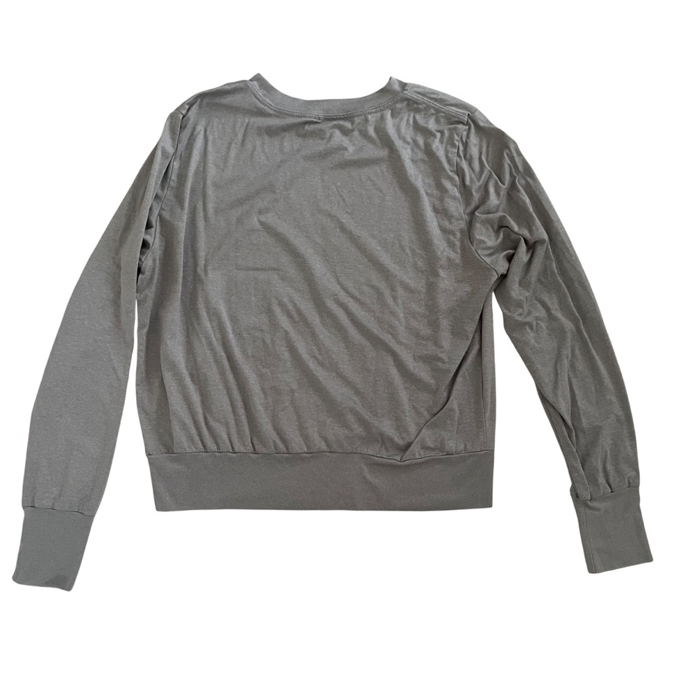 Vuori Daydream Crew in Light Heather Gray, Size Medium - Picture 3 of 6